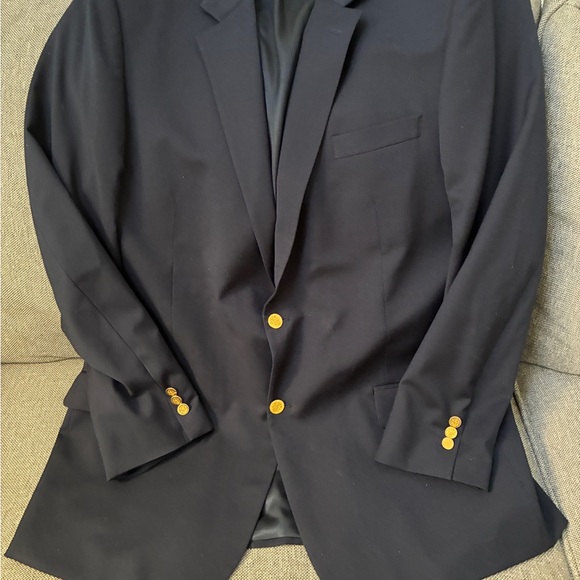 Joseph & Feiss Other - Elegant men’s classic navy blue sports jacket with Gold Buttons